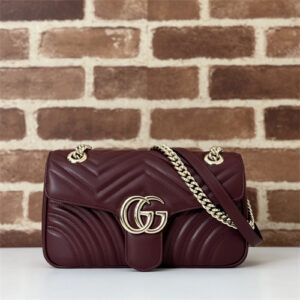 Gu.cci GG Marmont Medium Shoulder Bag  Burgundy 443497
