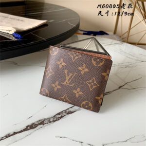 LV Multiple Wallet Monogram Canvas M60895