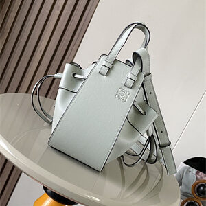 Mini Hammock drawstring in classic calfskin