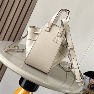 Mini Hammock drawstring in classic calfskin