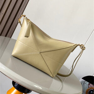 Loewe Puzzle Fold Pouch In Shinny Nappa Calfskin
