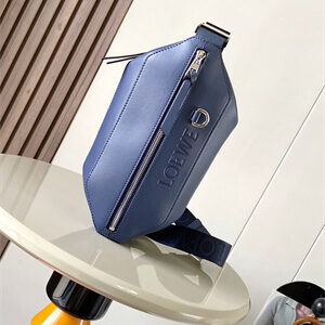 Loewe Convertible Sling in classic calfskin