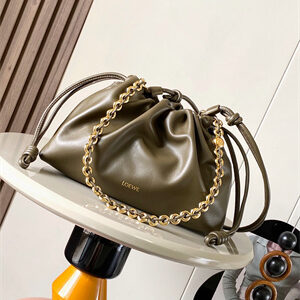 Loewe Medium Flamenco Purse in  Mellow nappa Lambskin