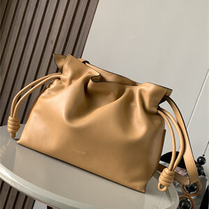 Loewe Medium Flamenco clutch in nappa calfskin