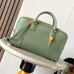 Loewe Amazona 28 Bag In Nappa Calfskin Green