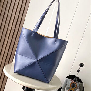 Loewe Medium Puzzle Fold Tote In Shinny Calfskin Anbyss Blue