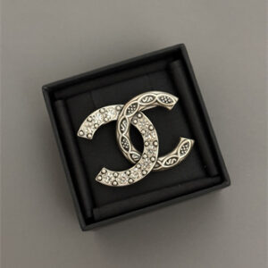 Chanel Brooch 33192