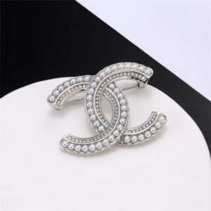 Chanel Brooch 33204