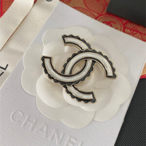 Chanel Brooch 33231
