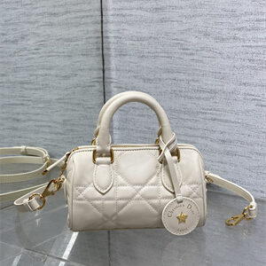 CD Groove 16 Mini Bag Macrocannage Calfskin Latte