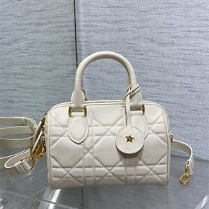 CD Groove 20 Bag Macrocannage Calfskin Latte