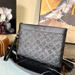 L.V Pochette To Go Monogram Shadow leather Black  M81570