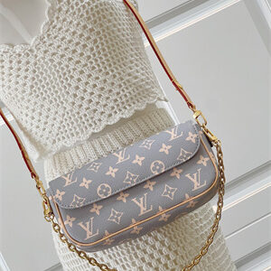 L.V  WALLET ON CHAIN IVY Monogram coated canvas Parisian M12778