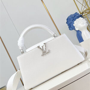 L.V Capucines East-West BB Grained calfskin White M48865