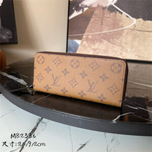 LV  Clémence Wallet Monogram Reverse Canvas M82336