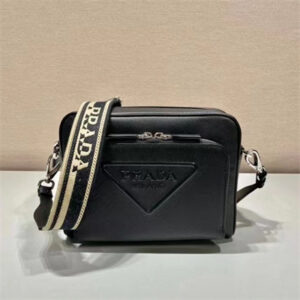 Prada Saffiano Leather shoulder bag In Black 2VH152