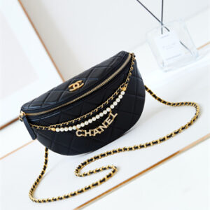 Cha.nel Waist Bag Shiny Lambskin, Imitation Pearls & Gold-Tone Metal Black AS4991