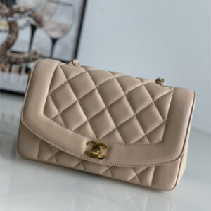 Chanel Vintage Flap Bag Lambskin Gold Tone Metal Beige A2221