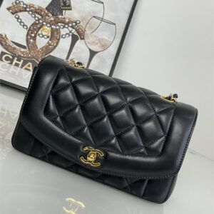 Chanel Vintage Flap Bag Lambskin Gold Tone Metal Black A2221