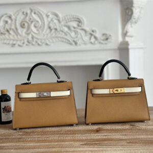 Hermes Kelly Mini II Bag Epsom Leather Biscuit/Craie/Black HS