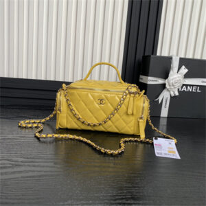 Chanel Vanity Case Shiny Crumpled Lambskin & Gold-Tone Metal Yellow AS5222