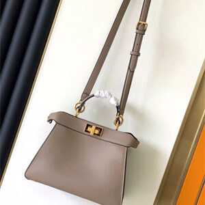 Fen.di PEEKABOO ICONIC ISEEU Small leather bag Dove Grey