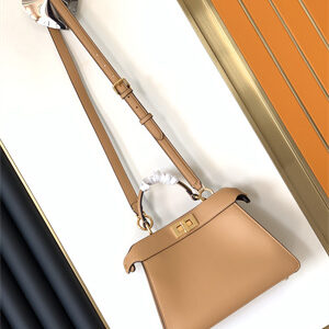 Fen.di PEEKABOO ICONIC ISEEU Small leather bag Brown