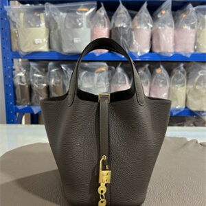 Picotin Lock Bag Taurillon Clemence Leather 18/22CM Gold/Silver Tone Metal In Etain Color HS