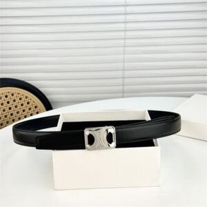 Celine MEDIUM REVERSIBLE FRAMED TRIOMPHE BELT 25MM in TAURILLON AND NATURAL CALFSKIN Black