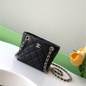 Chanel Classic Clutch with Chain Grained Calfskin & Gold-Tone Metal Black AP4422