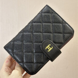 Chanel Snap Wallet Grained Calfskin Gold Tone Metal Black A48667
