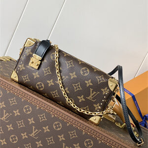 L.V Slim Trunk Monogram Canvas M13147