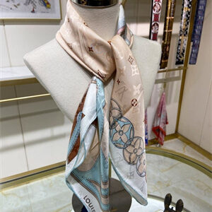 L.V Silk Square Scarf 38182