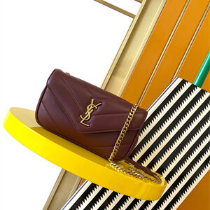 Y.S.L LOULOU Mini in MATELASSÉ lambskin Gold Tone Metal Burgundy