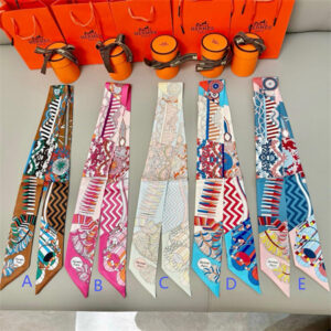 Hermes Twilly 100% Silk 37859