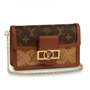 L.V Dauphone Wallet With Chain Monogram Canvas M68746 TOP