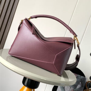 Loewe Puzzle Bag In Classic Calfskin
