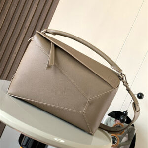 Loewe Puzzle Bag In Soft Grained Calfskin