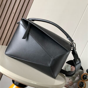 Loewe Puzzle Bag In Classic Calfskin