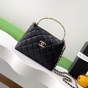 Chanel Coco Crush Top Handle Bag Grained Calfskin Gold Tone Metal Black AP4591