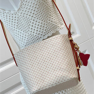 LV All In BB Fashion Leather Calfskin Dune/Sand M15130