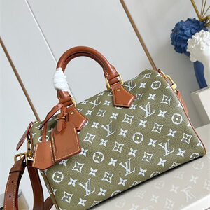 L.V Speedy P9 Bandoulière 30 Monogram Soft Calfskin Green