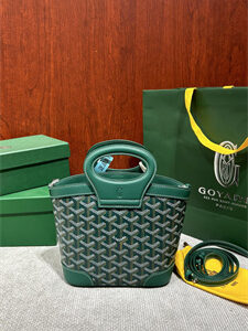 Goyard Beluga Mini Bag Goyardine Canvas & Chevroches Calfskin Green