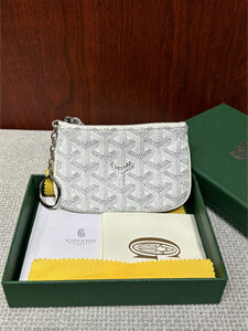 Goyard Key Pouch coin purse Goyardine Canvas & Chevroches Calfskin White