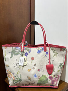 Goyard Saint Louis GM Bag In Goyardine Canvas & Chevroches Calfskin Fuchsia