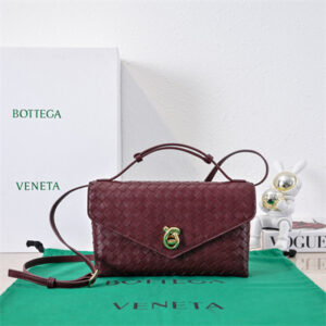 BV Knot Lock Bag In Lambskin Barolo