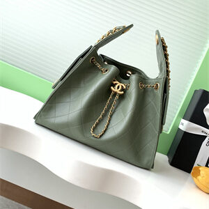 Chanel 25 Small Handbag Grained Calfskin Gold Tone Metal Green AS5293