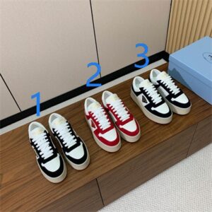 Prada Sneakers Women 39021