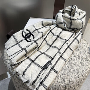 Chanel Wool Scarf 38930