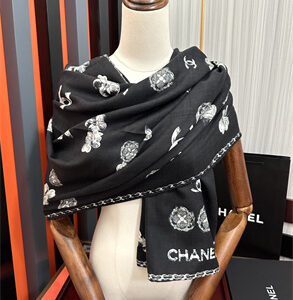 Chanel Cashmere/Silk Scarf 38932